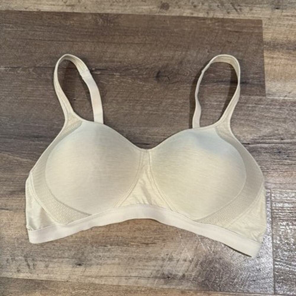 Hanes Bra XL T-Shirt Bra HCX3/G507/HBG7 Wireless T-shirt Bra Beige Nude Comfort